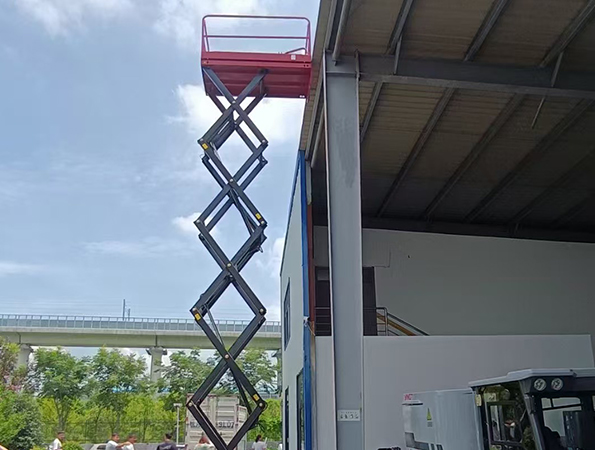 剪叉式升降台多少钱